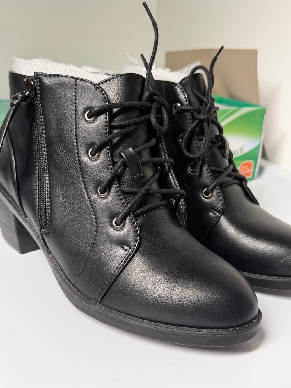 easy street Black Lace-Up Ankle Booties with Side Zipper SZ 7WW NWT